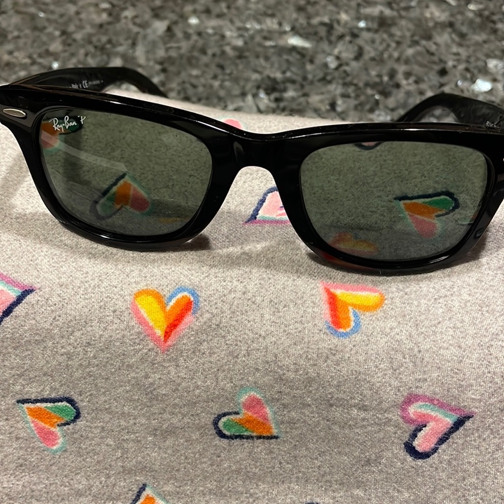 RayBan Wayfarer Sunglasses